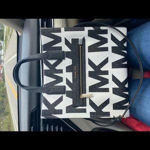 Michael Kors Kelly Optic White Large Tote